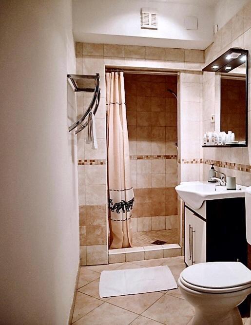 Appartement Artemus Karliva *